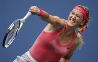 Turun di lapangan Arthur Ashe Stadium, Azarenka dipaksa bermain selama 2 jam 10 menit oleh Ivanovic. REUTERS/Ray Stubblebine.