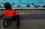 Pasca Diamputasi, Radja Pimpin Latihan Renang