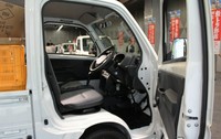 Sebagai hasilnya Suzuki merombak Carry dengan desain pintu yang lebih besar namun tetap mempertahankan kabin dan daya angkut yang besar. (dok. Response)