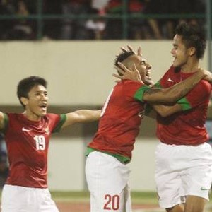 Andik, Bustomi dan Maitimo Ajak Suporter Terus Dukung Timnas