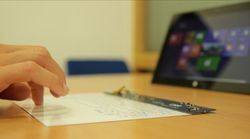 Wow! Keyboard Fleksibel Ini Setipis Kertas