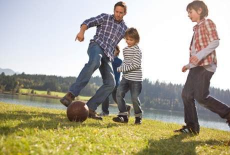 Bagi Anak-anak, Bermain Sama Pentingnya dengan Belajar