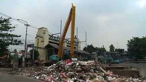 Waspada! Buang Sampah Sembarangan, Denda Kurungan 60 Hari