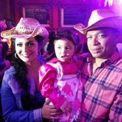 Yiha! Amora Lemos Bergaya Cowboy di Hari Ulang Tahunnya