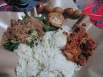 Mantepnya Sego Pecel Racikan Mbok Ndoro