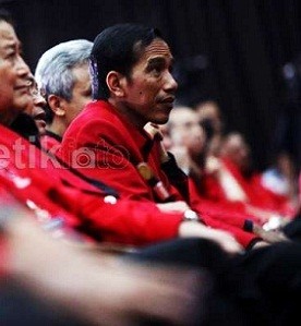 Pulang dari Rakernas PDIP, Jokowi Dielu-elukan
