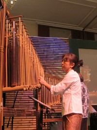 Meski Indonesia Gudangnya, Alat Musik Bambu Kurang Diakrabi Bangsa Sendiri