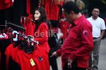 Pedagang Aksesoris Ramaikan Rakernas PDIP