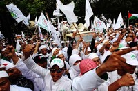 Aksi pada hari ini merupakan aksi lanjutan dari yang sebelumnya dengan tuntutan yang sama.