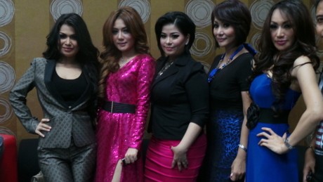 Dituding Sekedar Cari Popularitas, Ini Pembelaan Para Mantan Vicky