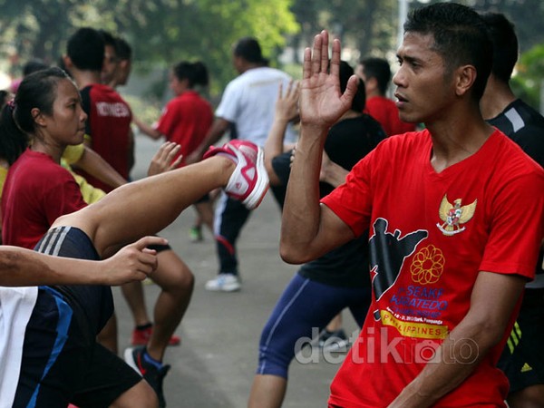 Atlet Karate Kejar Target SEA Games