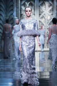 Sebastian Gunawan Trend Show 2014 MODMUSE at Ballroom Hotel Mulia. Senayan. Jakarta. 03 September 2013. [Foto: Mohammad Abduh/Wolipop]