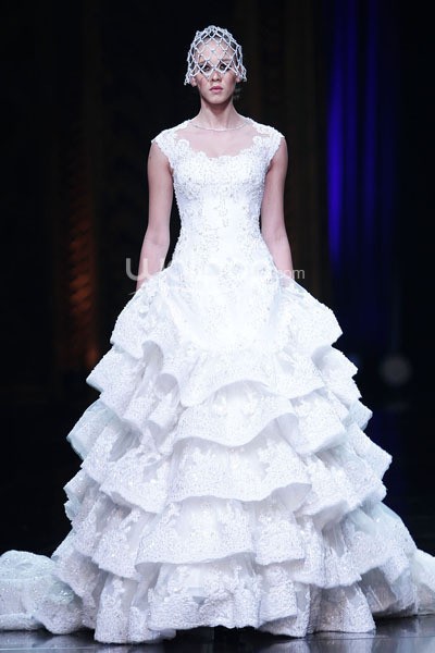 Sebastian Gunawan Trend Show 2014 MODMUSE at Ballroom Hotel Mulia. Senayan. Jakarta. 03 September 2013. [Foto: Mohammad Abduh/Wolipop]