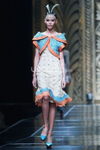 Sebastian Gunawan Trend Show 2014 MODMUSE at Ballroom Hotel Mulia. Senayan. Jakarta. 03 September 2013. [Foto: Mohammad Abduh/Wolipop]