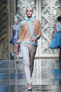 Sebastian Gunawan Trend Show 2014 MODMUSE at Ballroom Hotel Mulia. Senayan. Jakarta. 03 September 2013. [Foto: Mohammad Abduh/Wolipop]