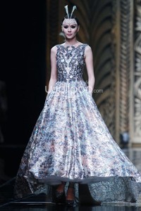 Sebastian Gunawan Trend Show 2014 MODMUSE at Ballroom Hotel Mulia. Senayan. Jakarta. 03 September 2013. [Foto: Mohammad Abduh/Wolipop]