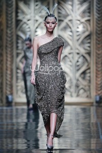 Sebastian Gunawan Trend Show 2014 MODMUSE at Ballroom Hotel Mulia. Senayan. Jakarta. 03 September 2013. [Foto: Mohammad Abduh/Wolipop]