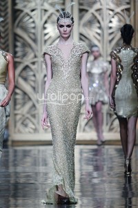 Sebastian Gunawan Trend Show 2014 MODMUSE at Ballroom Hotel Mulia. Senayan. Jakarta. 03 September 2013. [Foto: Mohammad Abduh/Wolipop]