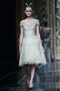 Sebastian Gunawan Trend Show 2014 MODMUSE at Ballroom Hotel Mulia. Senayan. Jakarta. 03 September 2013. [Foto: Mohammad Abduh/Wolipop]