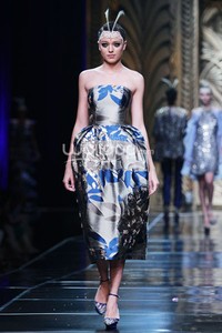 Sebastian Gunawan Trend Show 2014 MODMUSE at Ballroom Hotel Mulia. Senayan. Jakarta. 03 September 2013. [Foto: Mohammad Abduh/Wolipop]