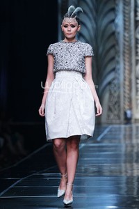 Sebastian Gunawan Trend Show 2014 MODMUSE at Ballroom Hotel Mulia. Senayan. Jakarta. 03 September 2013. [Foto: Mohammad Abduh/Wolipop]