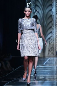 Sebastian Gunawan Trend Show 2014 MODMUSE at Ballroom Hotel Mulia. Senayan. Jakarta. 03 September 2013. [Foto: Mohammad Abduh/Wolipop]