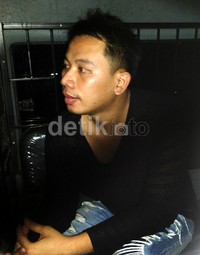 Sebelum ditahan, Vicky ternyata sempat buron sejak Januari 2012 lalu.