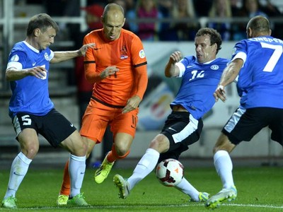 Belanda Ditahan Estonia