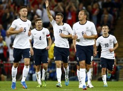 Dengan hasil itu Inggris kokoh di puncak klasemen Grup H Kualifikasi Piala Dunia 2014 Zona Eropa. Reuters/Darren Staples.