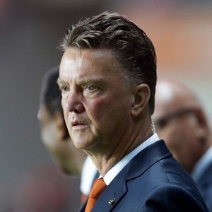 Van Gaal Kecewa dengan Performa Belanda