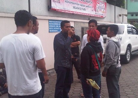  Manajemen Ahmad Dhani Datangi RS Meilia