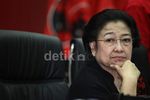 Megawati Tutup Rakernas III PDI P