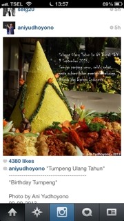 Tumpeng Ulang Tahun SBY dari Bu Ani