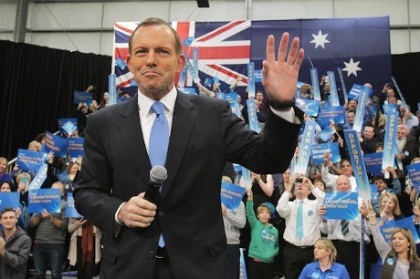 Jadi PM Australia Baru, Tony Abbott Dihadang Berbagai Persoalan