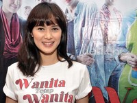 Tampil dengan make-up yang tipis, Renata tetap terlihat cantik. Noel/detikHOT.