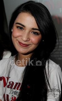 Pipi Shireen tampak merah merona. Gus Mun/detikHOT.