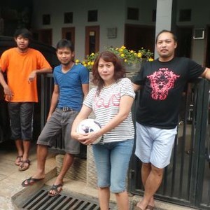 Harry Tjong dan Dua Generasi Sepakbolanya
