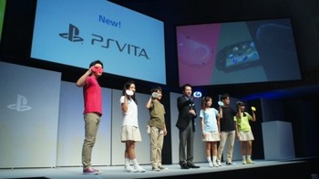 Setelah memangkas banderol PlayStation Vita hingga Rp.500 ribu, sesuai dugaan Sony akhirnya mengungkap kehadiran generasi anyar konsol portabelnya tersebut. Bertempat di kampung halamannya, Jepang, Sony memastikan kehadiran PlayStation Vita terbaru yang tampil makin seksi. (kredit foto: engadget)