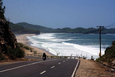 Kerennya Great Ocean Road Ala Pacitan