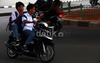 Seperti terlihat di bawah flyover Kalibata, Jakarta Selatan, Selasa (10/9/2013).