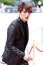 Si Tampan Jaejoong JYJ Tampil Necis