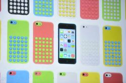 Warna-warni iPhone 5C dan 5S di September Ceria