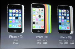 Warna-warni iPhone 5C dan 5S di September Ceria