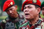KSAD Terima Brevet Komando dari Kopassus
