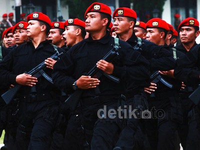 Defile Pasukan Kopassus