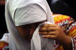 Isak Tangis Iringi Kepergian Bripka Sukardi