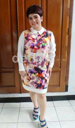 Joy Tobing Tampil Penuh Warna di Sidang Cerai