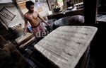 Perajin Tahu Mulai Berproduksi