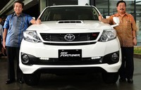 Perubahan yang dilakukan Toyota pada Fortuner adalah perubahan minor alias minor change (facelift). (dok Toyota).
