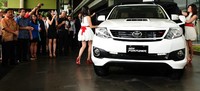 Harga New Fortuner berkisar di angka Rp 396 jutaan sampai Rp 500,65 juta. Menembus angka setengah miliar rupiah. (dok Toyota).